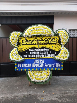 Papan Bunga Duka di Malalayang Satu Barat